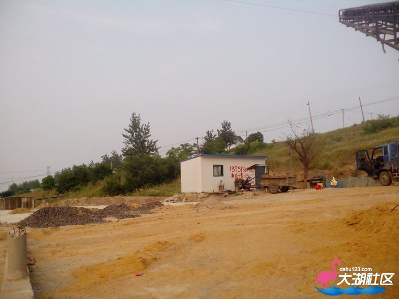 124312rfmjgz1urws0g44j.jpg