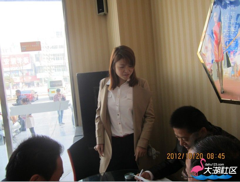 {HDH8T4D5JI]6PV}`1~W7UW.jpg