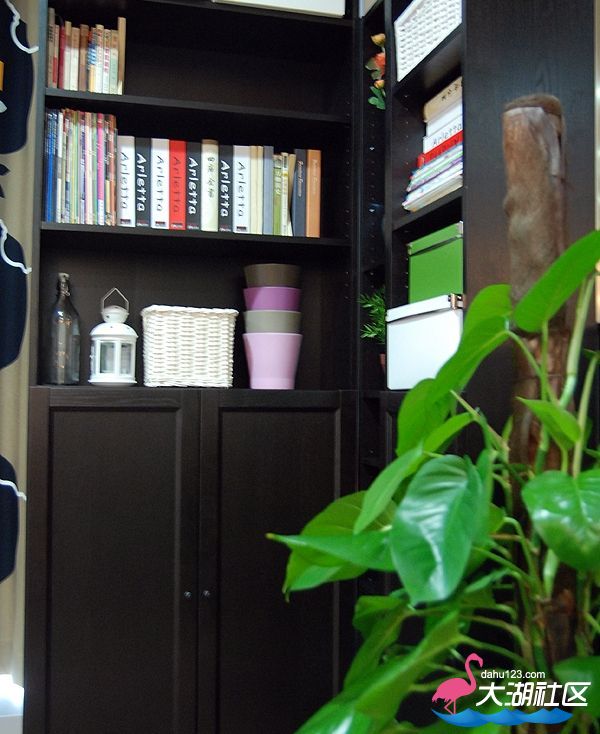 1002-cdc-exp-room-21.jpg