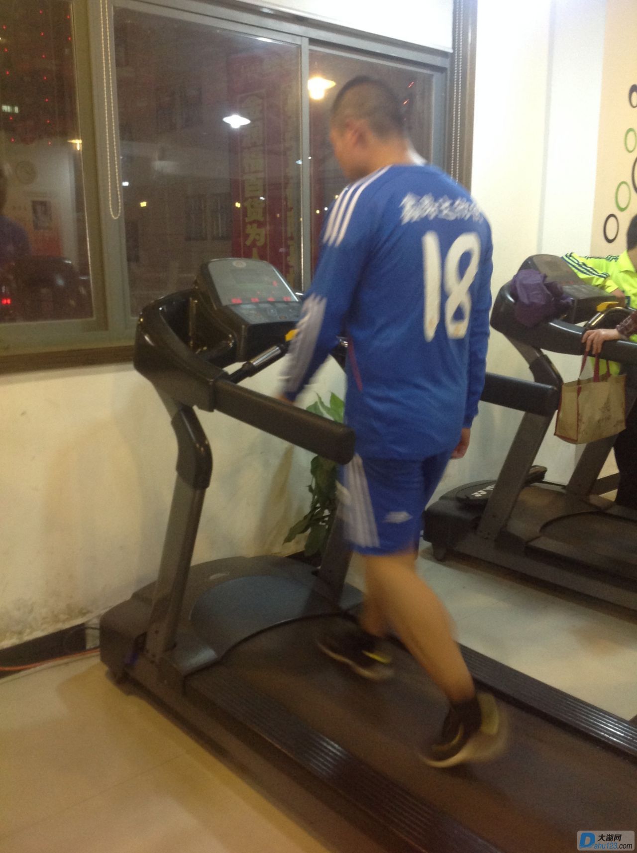 QQ图片20140321203028.jpg