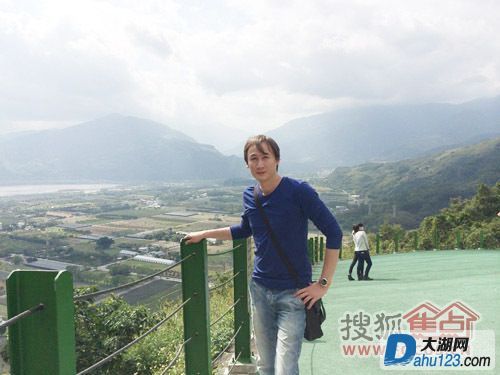 b_83430332.jpg